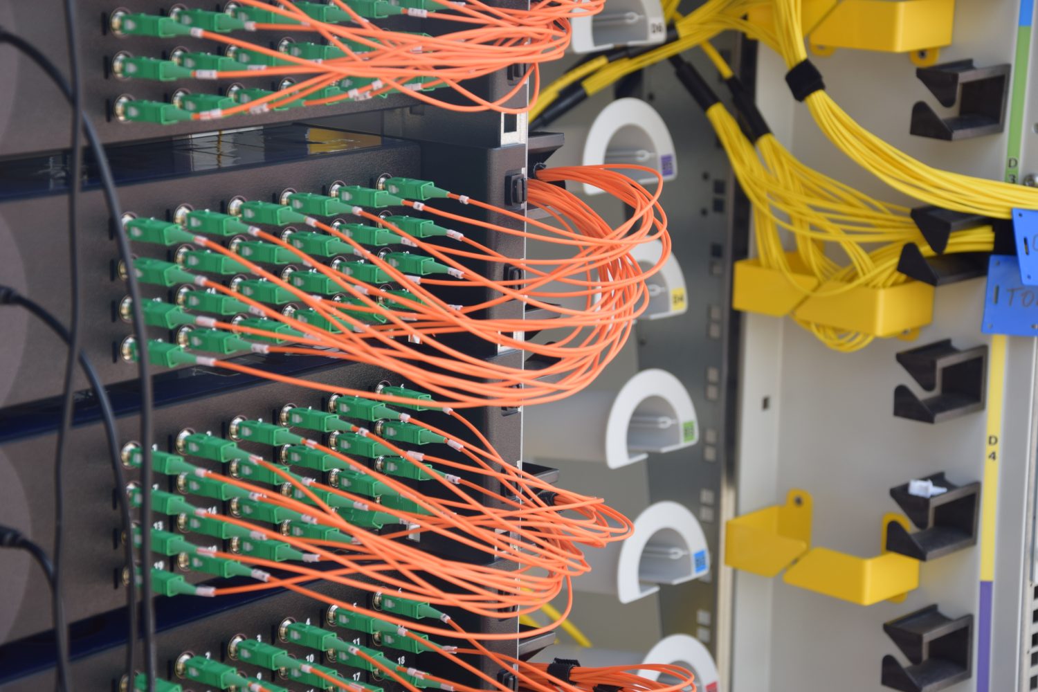 Achieving Resilience in FTTH Networks: Strategies and Solutions - Omelcom