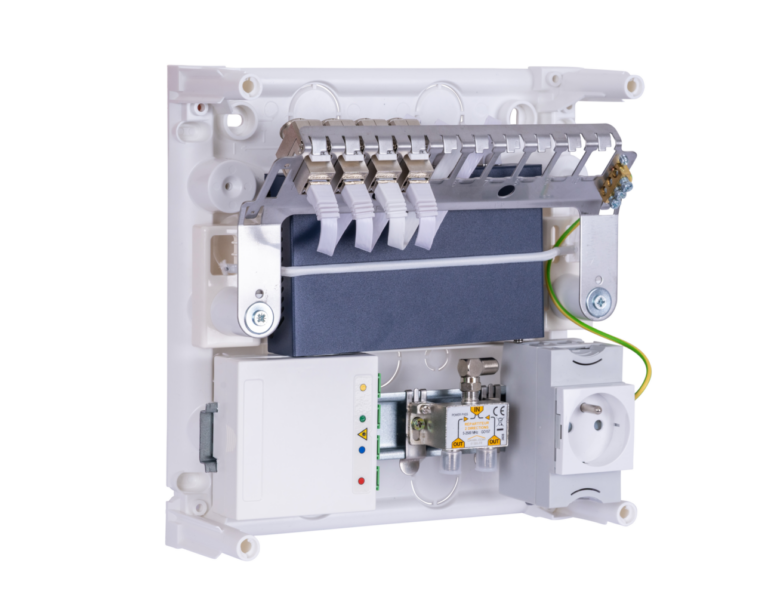 WEB©YANIS_OURABAH4150